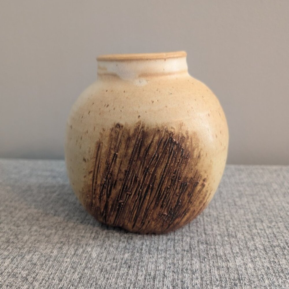Handmade Beige/Brown Textured  Pottery Jar/Vase, 5 1/4" Tall, Signed "Susan"